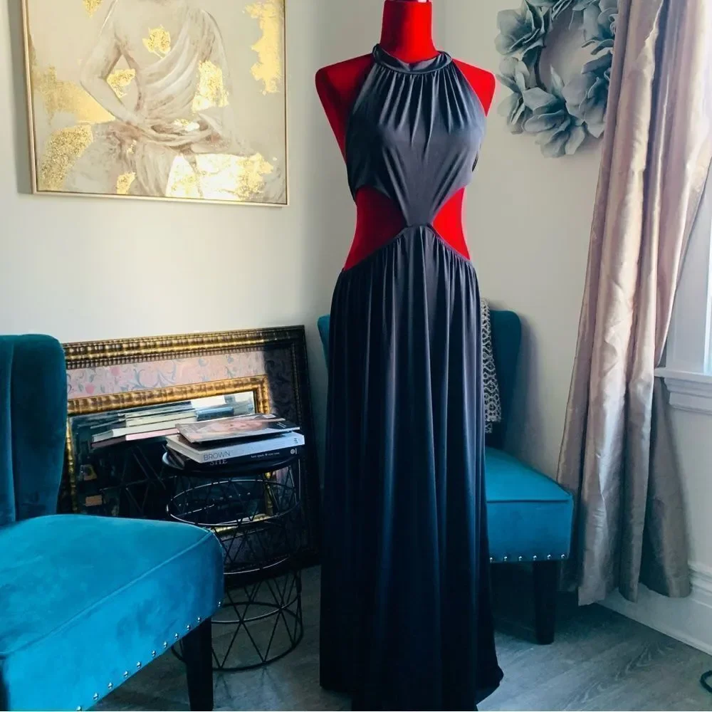 FASHION NOVA BLACK CUTOUT MAXI DRESS